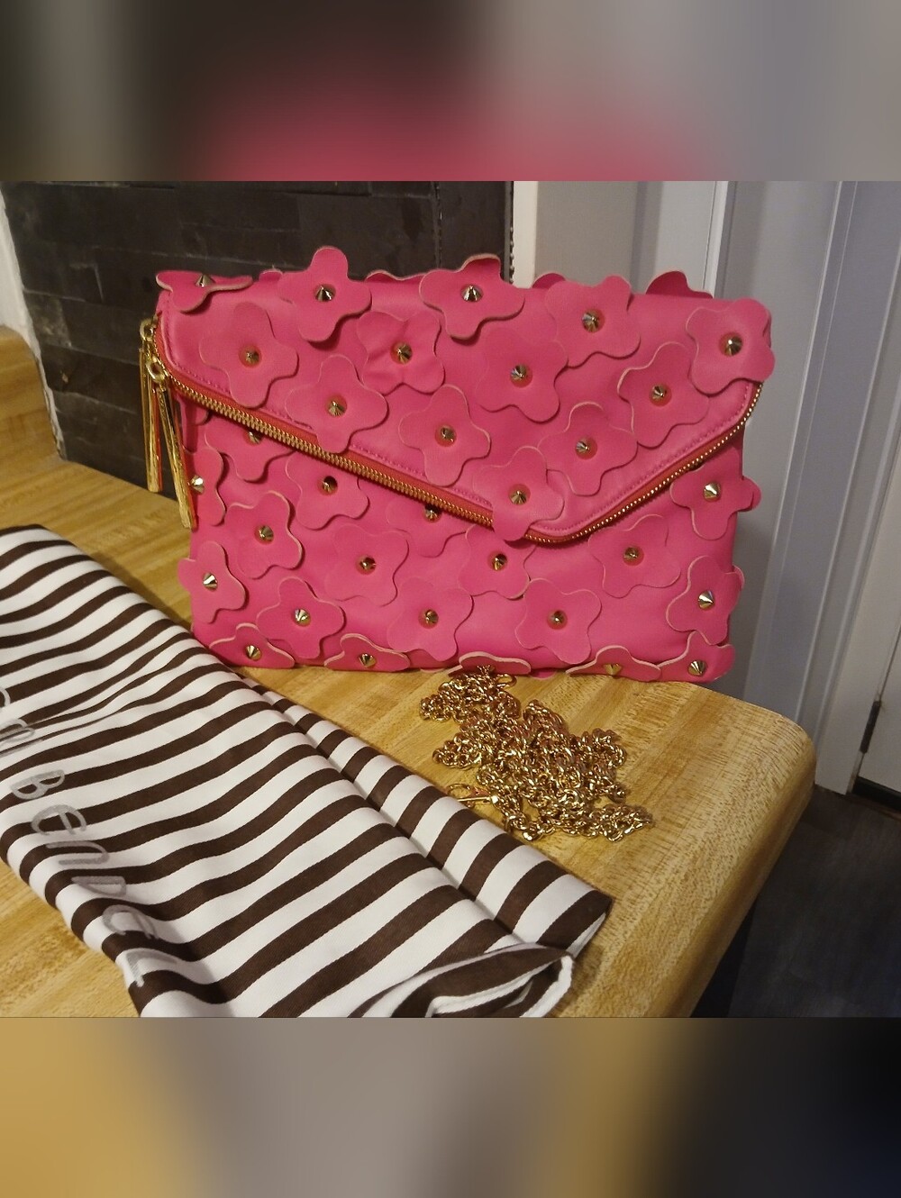 Henri Bendel STUNNING Pink Floral Clutch/Crossbody W/Dustbag